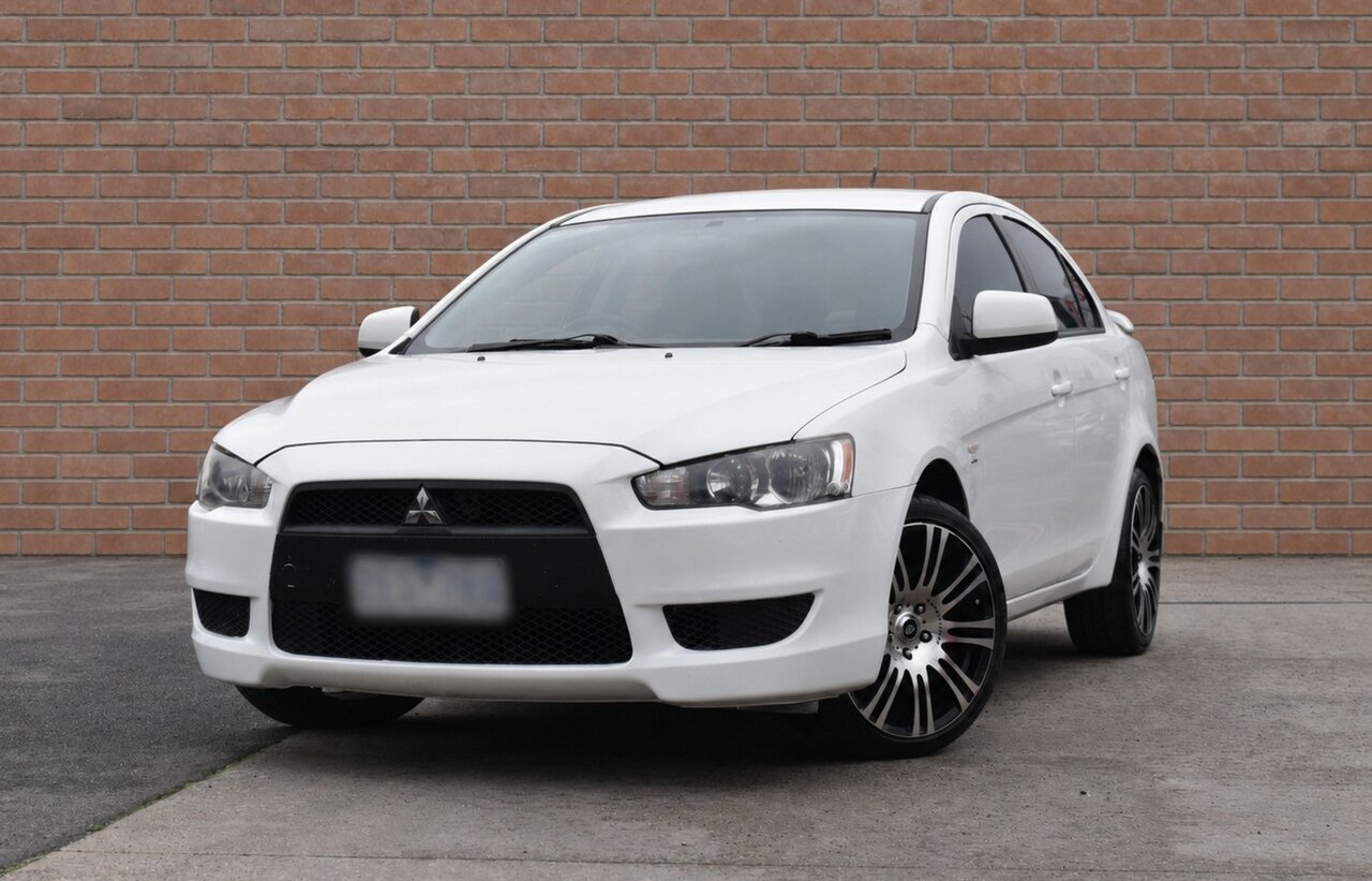 Image of a 2009 Mitsubishi Lancer CJ MY10 ES White 6 Speed CVT Auto Sequential Sedan