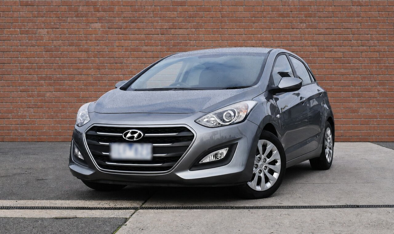 Image of a 2016 Hyundai i30 GD4 Series 2 Active Silver 6 Speed Automatic Hatchback