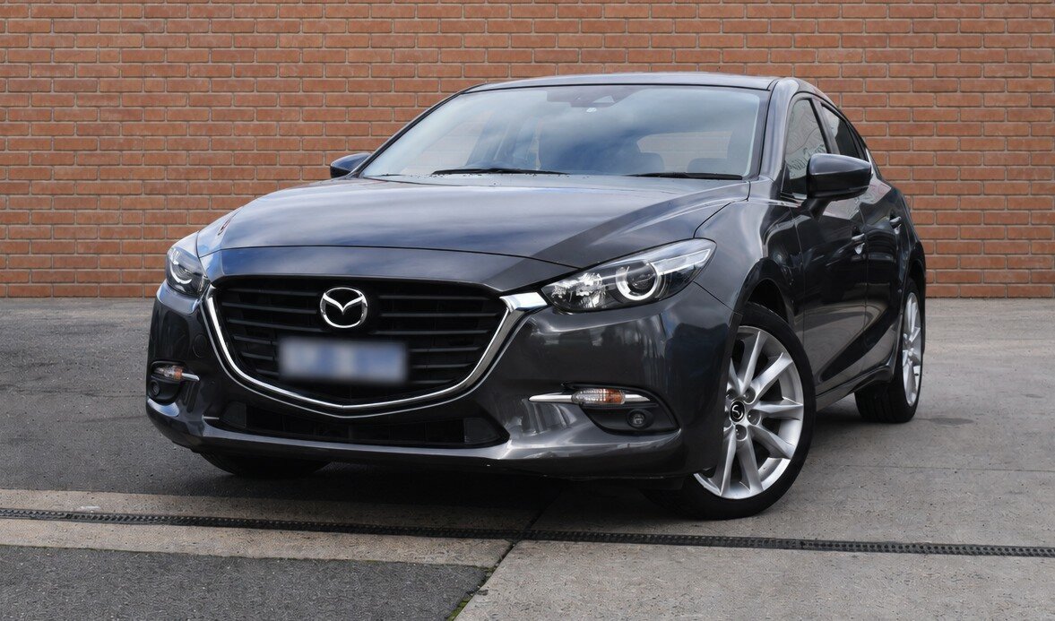 Image of a 2017 Mazda 3 BN MY17 SP25 Grey 6 Speed Automatic Hatchback