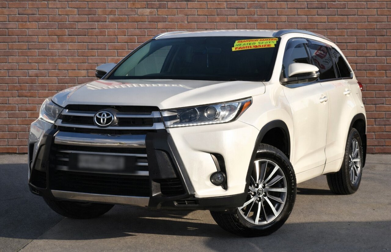 Image of a 2017 Toyota Kluger GSU50R MY17 GXL (4x2) White 8 Speed Automatic Wagon