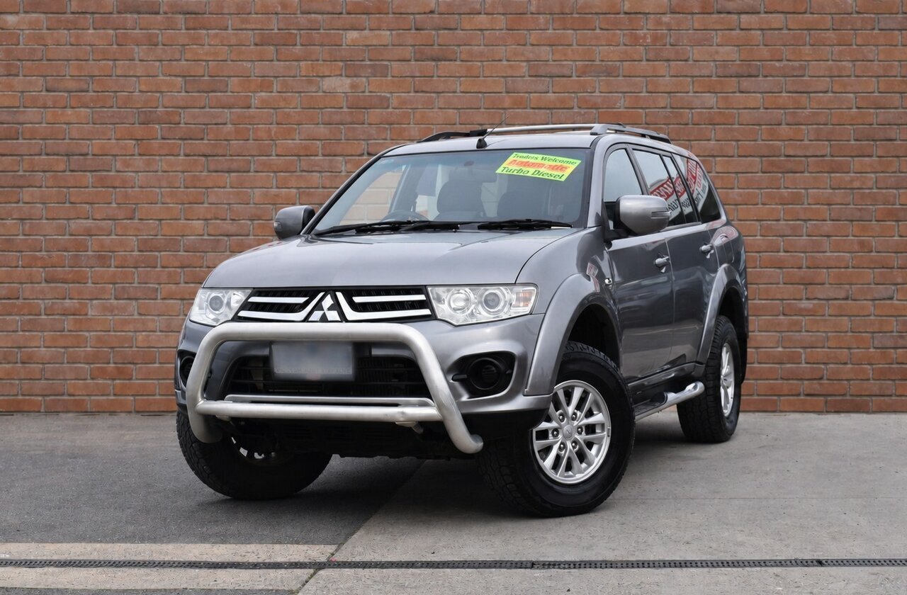 Image of a 2014 Mitsubishi Challenger PC MY14 (4x4) Grey 5 Speed Automatic Wagon